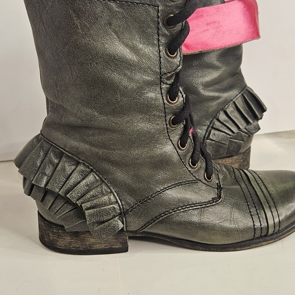 Betsey Johnson Boots - Picture 7 of 7